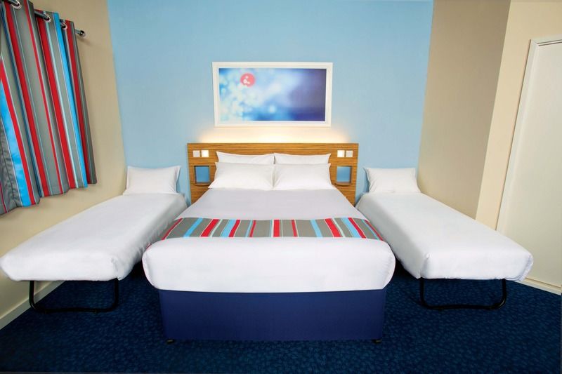 Travelodge Birmingham Central Broadway Plaza Eksteriør billede